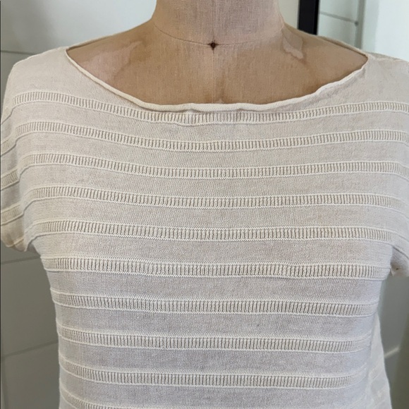 Sarah Pacini Off-White Textured Tunic - Picture 2 of 13